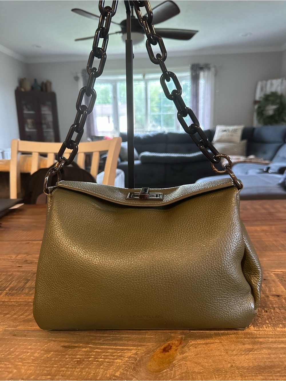Viola Castellani Beautiful Green Leather Shoulder Bag Made in Italy